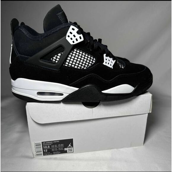 Size 10.5 - Nike Air Jordan 4 Retro White Thunder Men's Shoes